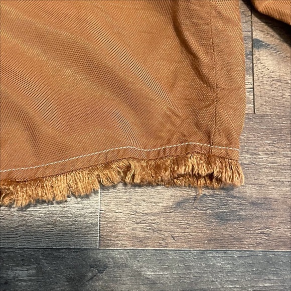 Anthropologie | Copper Bronze Metallic Look Cropped Raw Hem Button Down Shirt - Picture 6 of 9